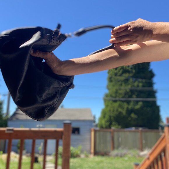 Used K Spade Shoulder Strap Bag Midnight Blue Leather Hobo Bag with Zip Pocket - Picture 6 of 8